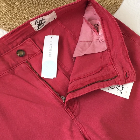 Cosmic Blue Love Women's Cropped Ankle Pants in Coral - Picture 11 of 16